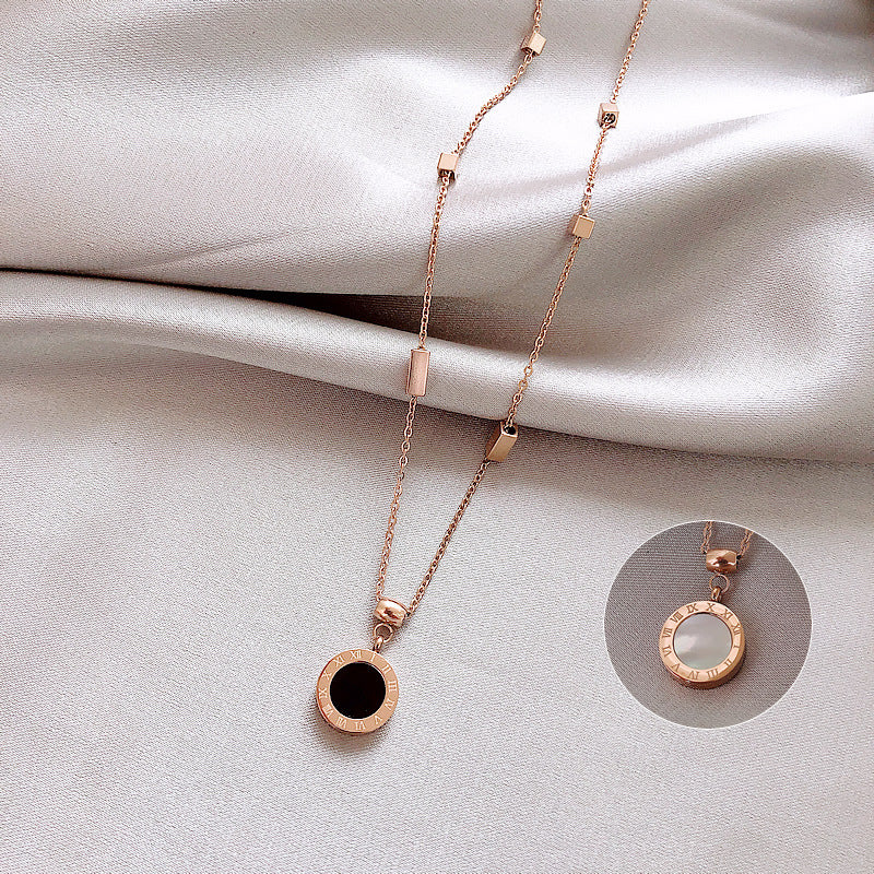 High-end Gold Pendant Titanium Steel Necklace Accessory