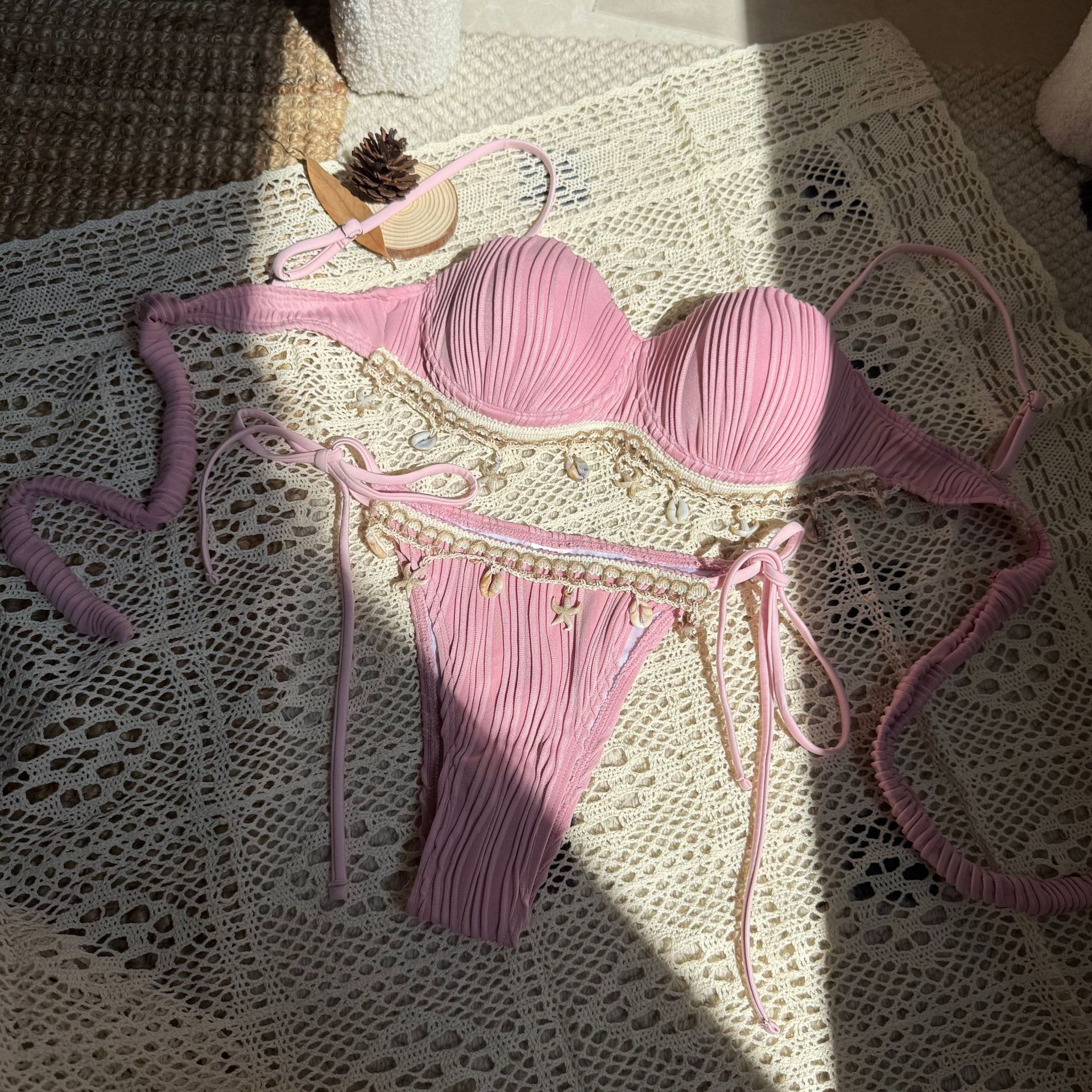 New Solid-color Shell-shaped Petal Hard-shell Two-piece Swimsuit